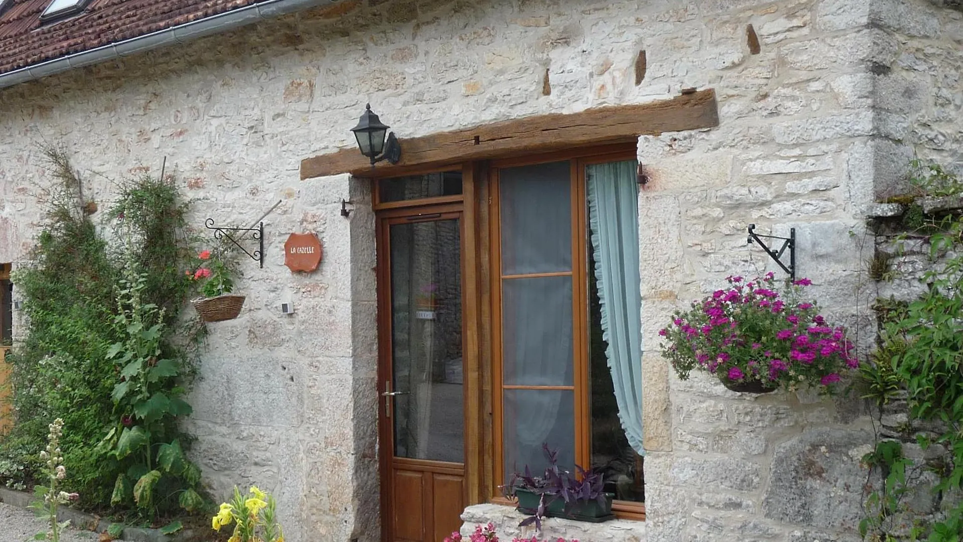 Les Gites Et Chambres D'Hotes Du Mas De Bouzou Grezes  Holiday home