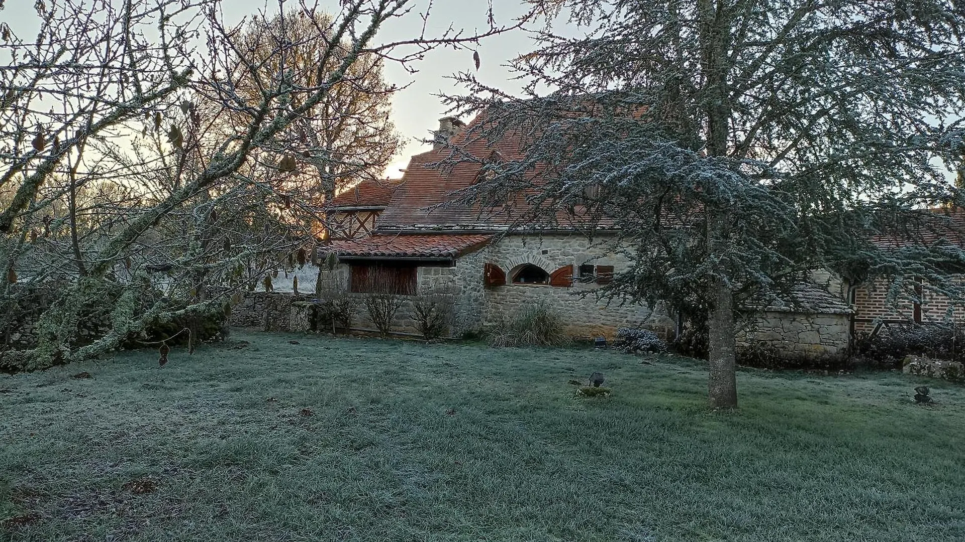 Les Gites Et Chambres D'Hotes Du Mas De Bouzou Grezes  0*, Grezes (Lot)